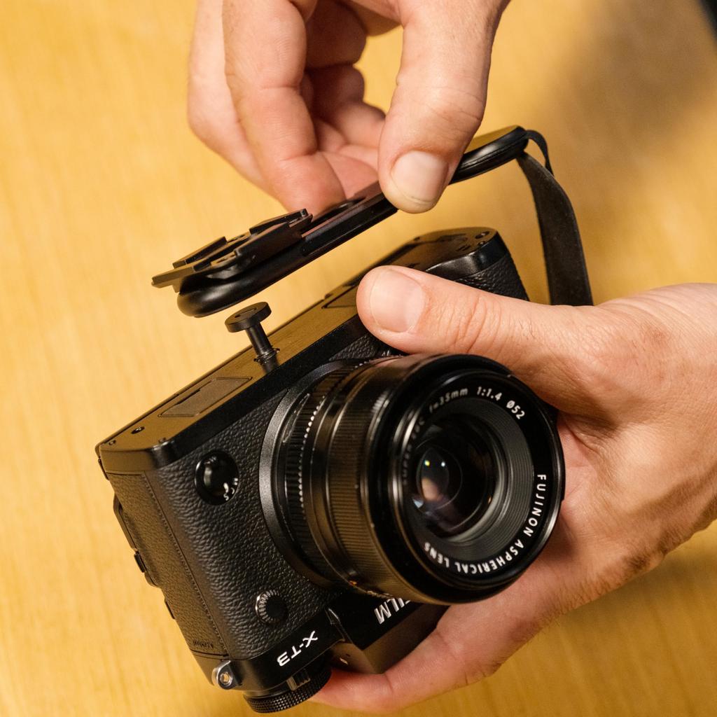 Peak Design Ручной ремешок Micro Clutch Свободный размер L-Plate (MC-L-1) Черный,