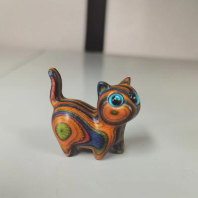 Милая радужная деревянная фигурка кошки, украшение, миниатюра, змея, статуэтка кошки, приносящей удачу, настольные аксессуары для домашнего интерьера, уникальный подарок