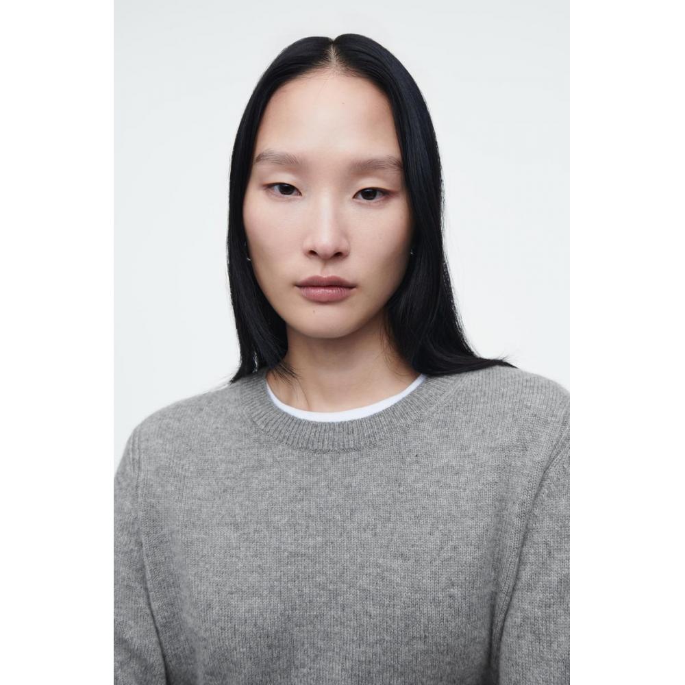 COS Японский свитер из чистого кашемира