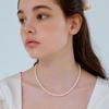 Gradation Swa Pearl Necklace