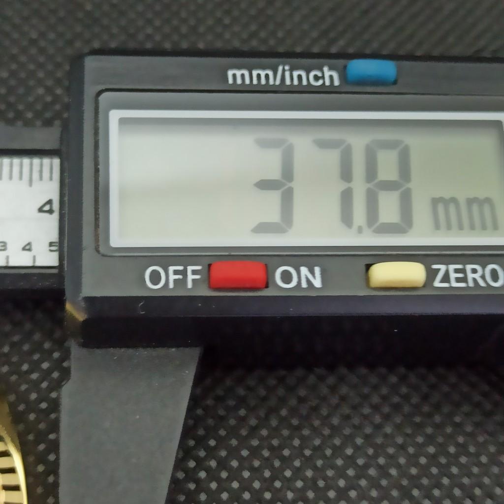 ВИНТАЖНЫЕ ШВЕЙЦАРСКИЕ МУЖСКИЕ НАРУЧНЫЕ ЖЕЛТЫЕ ЧАСЫ ORIS С РУЧНЫМ ПОДЗАВОДОМ REF 558c-a297218-1