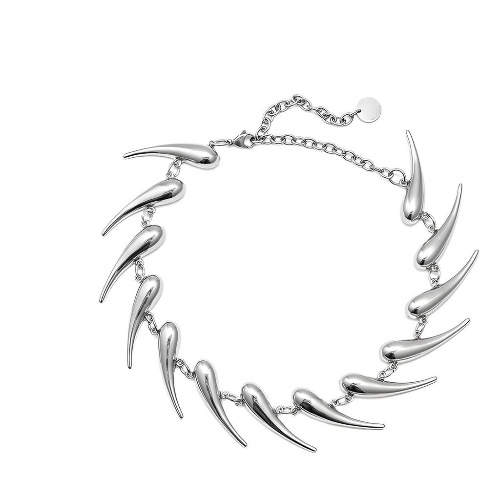 2024 Unisex Chunky Metal Chili Necklace: High-End European & American Designer Choker