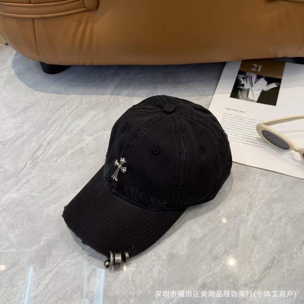 Spring and summer Internet celebrity new iron ring cross cap female couple versatile soft top personality shade baseball cap