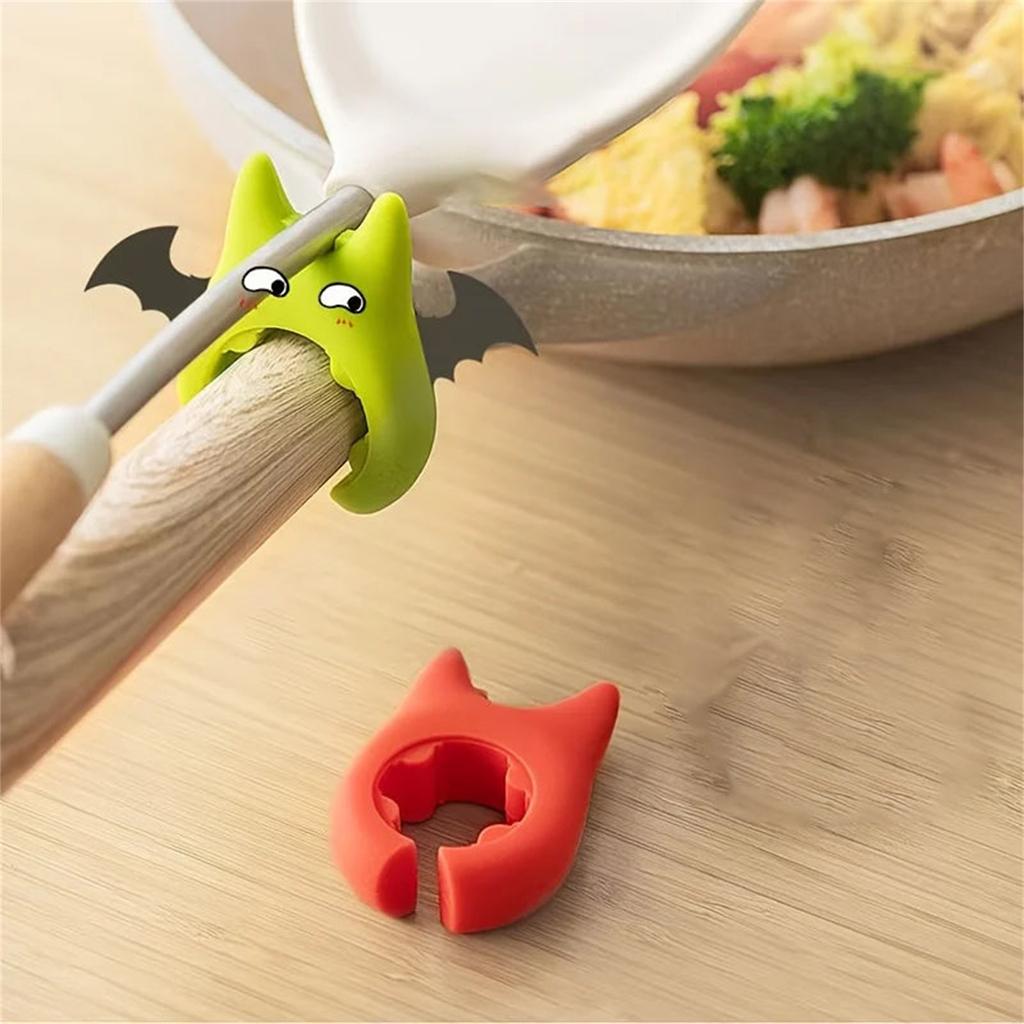 Silicone Pot Clip Spoon Holder, Utensil Rest, Silicone Spoon Rest, Non-Slip Spoon Holder Stove Organizer, Steam Releaser ARI