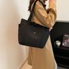 Spacious Canvas Tote Bag For Work And Leisure Stylish Commuter Must-have Accessory