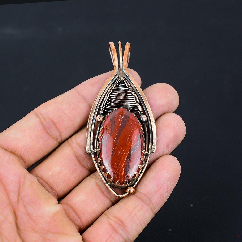 Ювелирные изделия ручной работы с подвеской из чистой медной проволоки из красной речной яшмы для нее