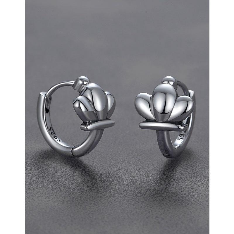 Glossy Crown Earrings Retro and Old Personality Trend Men's and Women's Cold Wind Earrings