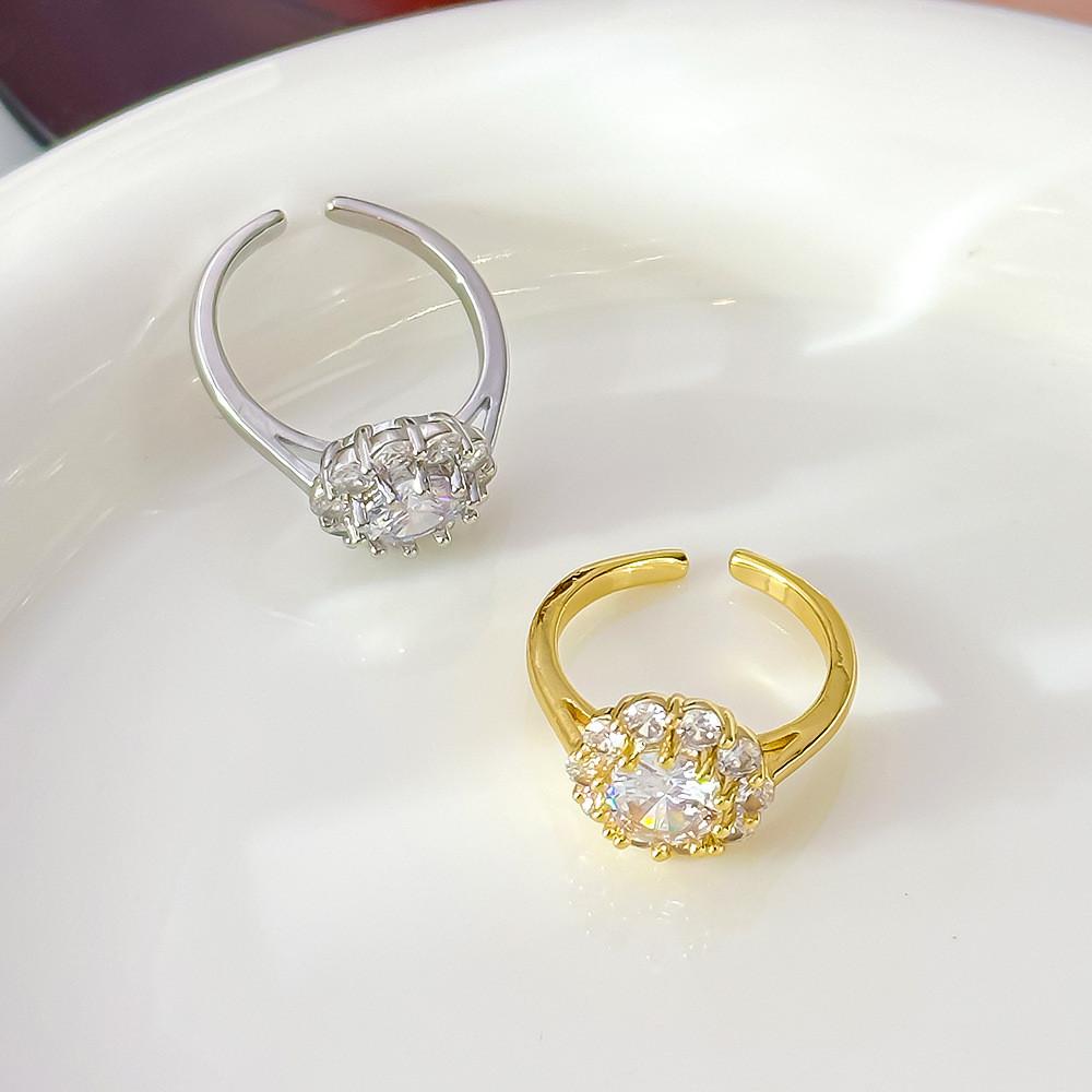 Copper Geometric Ring With Zircon Embellishments Perfect For Everyday Wear