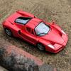 1/24 Ferrari ENZO Модель спортивного автомобиля из сплава Литой металл Гоночные суперкары Модель автомобиля Высокая симуляция Звук и свет Детская игрушка Подарок