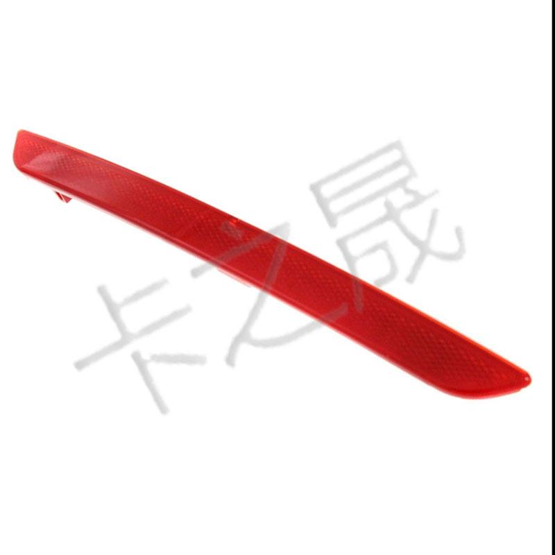 Линза отражателя для BMW F32 (63147847233/63147847234)