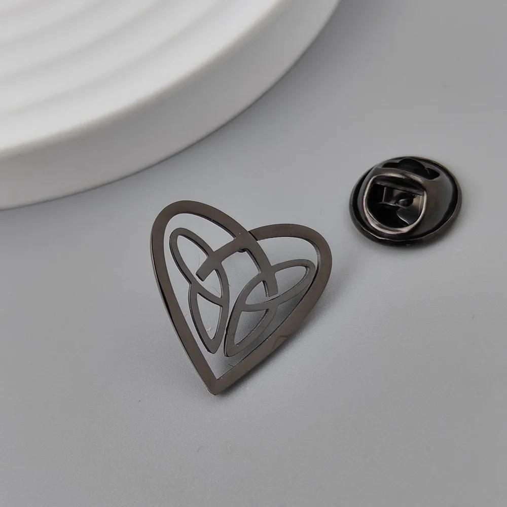 Stainless Steel Love Heart Celtic Knot Brooch Men's Shirt Suit Pins Gold Plated Butterfly Buckle Brooches Jewelry Accessories