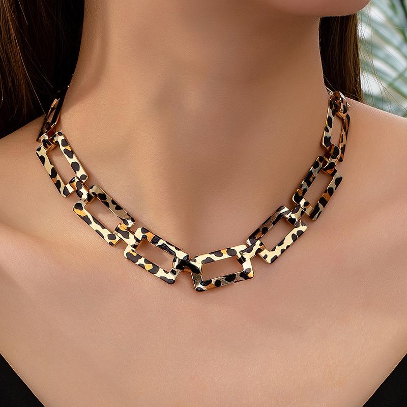 Personalized Retro Square Hollow Leopard Print Women's Necklace Earrings Bracelet Jewelry Set