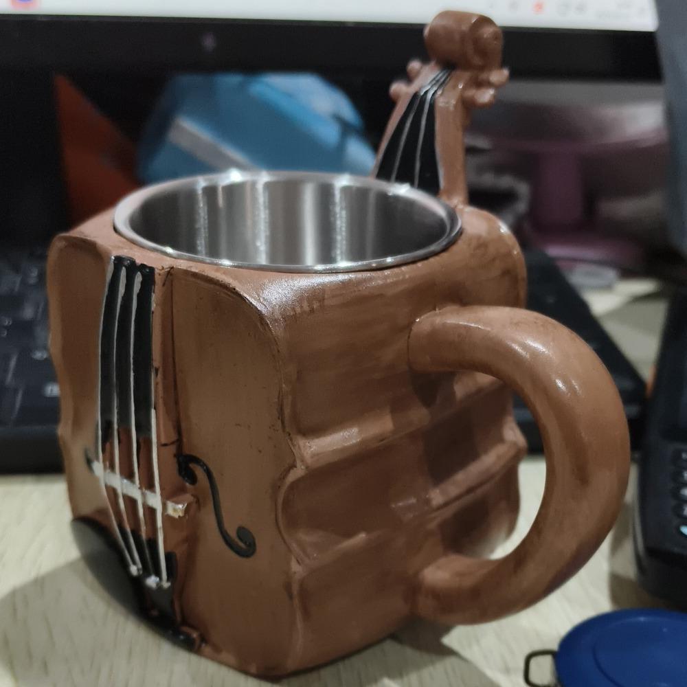 Resin Guitar Shaped Coffee Cup Durable Water Cup  for Desktop Ornament