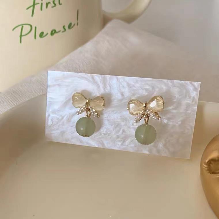 Ретро китайские клипсы в стиле Ханьфу из нефрита Хэтянь - Уникальный нишевый дизайн, не требующий пирсинга