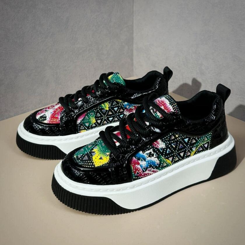 Популярная мужская обувь полна кед на ромбовидной подошве, обуви парикмахера и сценической обуви из ткани с принтом A11