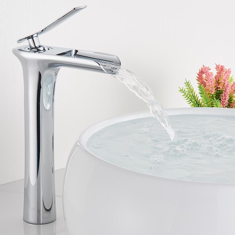 Белый хром Смесители для раковины Водопад Смеситель для ванной комнаты С одной ручкой Смеситель для раковины с горячей и холодной водой Раковина для ванны Водяной кран для ванной комнаты