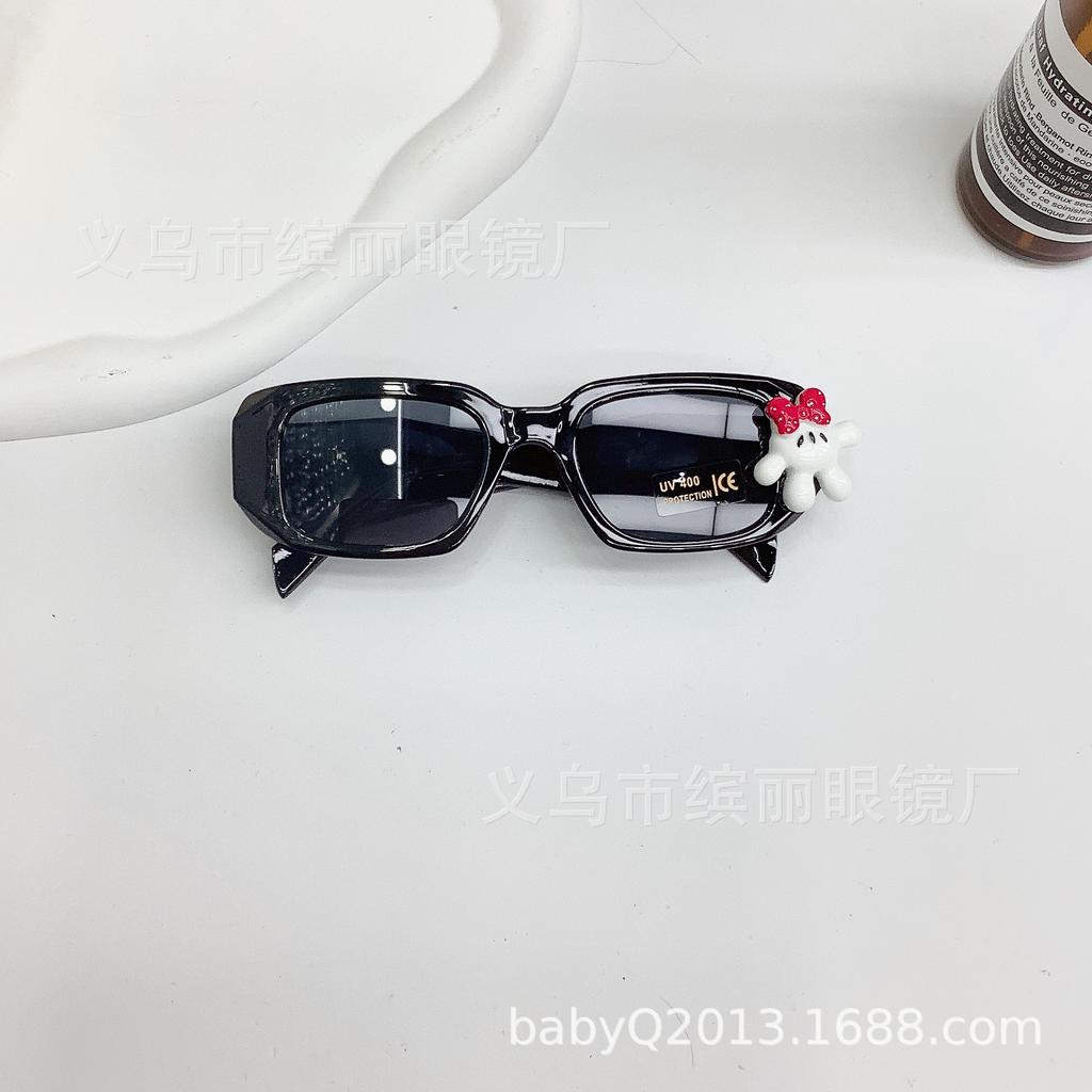 Модные детские солнцезащитные очки в небольшой коробке своими руками солнцезащитный крем защита от ультрафиолета детские солнцезащитные очки модные очки