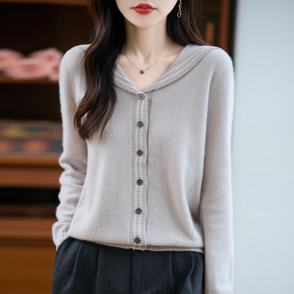 Women's Navy Color-Block Wool Cardigan - 100% Pure Wool, Loose Fit, Lapel Knit Design
