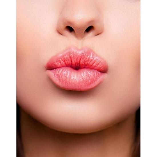 Бальзам для губ LAKMÉ Lip Love Spf 15 для мягких, гладких и увлажненных губ, 4,5 г, вишня, 1 шт.
