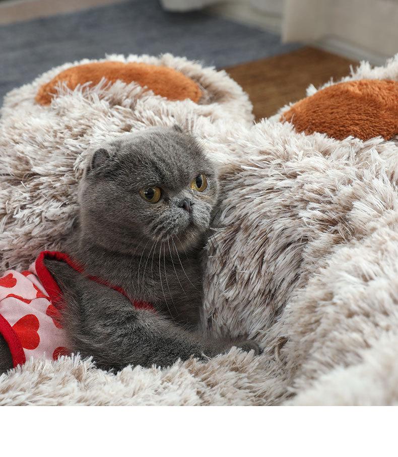 Warm Cartoon Bear Paw Plush Pet Bed for Cats and Dogs