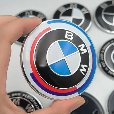 2025 Горячие 2 шт. ABS 74 мм 82 мм Значок капота BMW Логотип на передний капот автомобиля Значок на крышку багажника Для BMW E39 E46 E30 E36 G20 E87 E60 E90 Acc