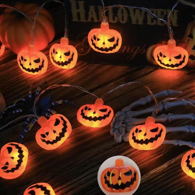 Halloween LED Decorative Lights: Ghost, Spider Web, Skull & Pumpkin String for Witchy Atmosphere