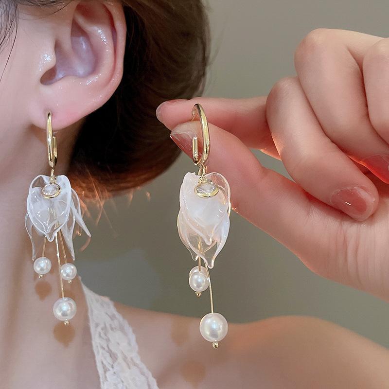 Silver Needle Super Fairy Elegant Bow Flower Stud Earrings French Light Luxury Earrings Literary Style Sweet Versatile Earrings