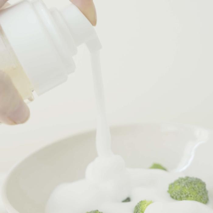 HEVE BLUE Очищающее пенящееся средство с центеллой и лососем 200 мл