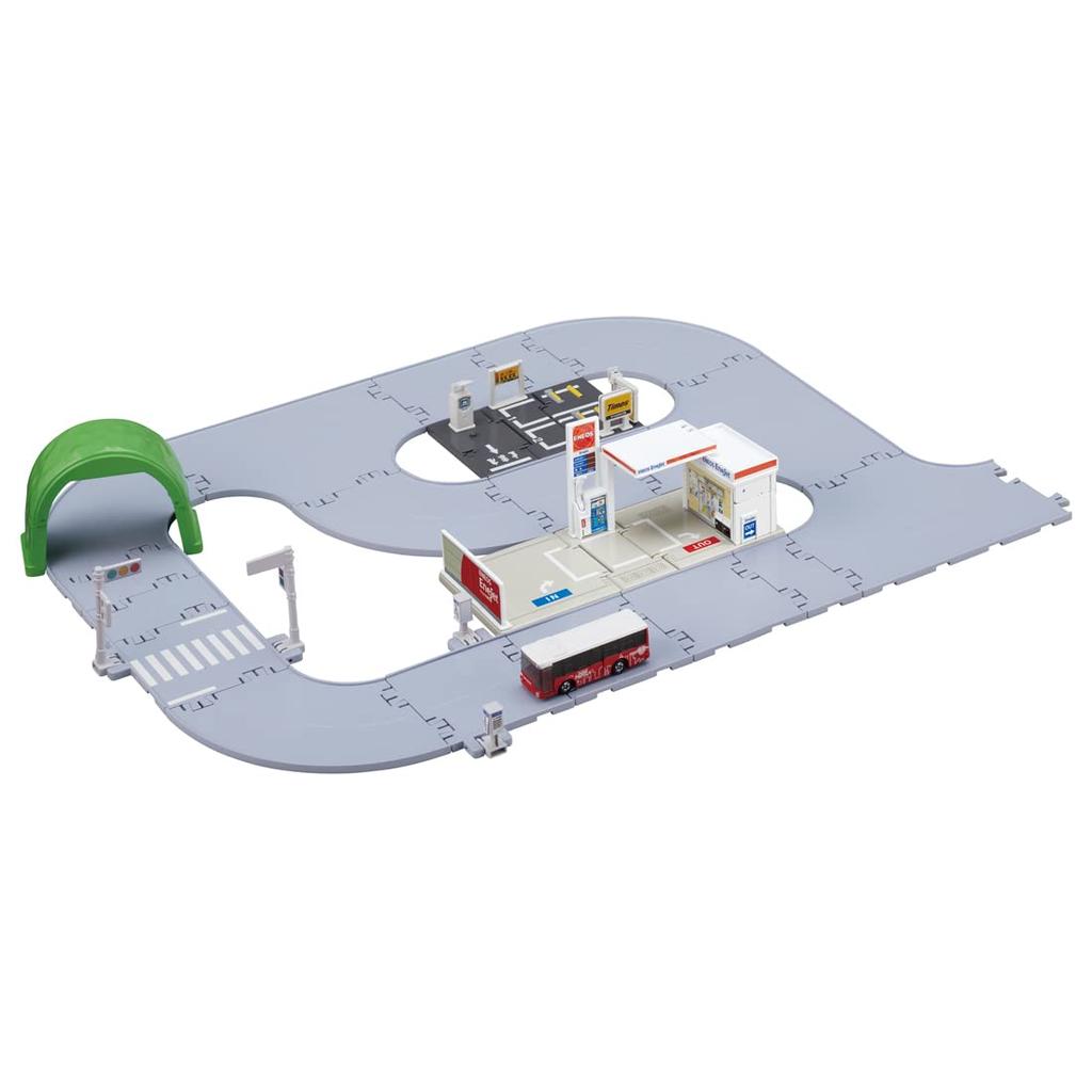 Tomica World Machiya Doro Tomica Town Set with Tomica