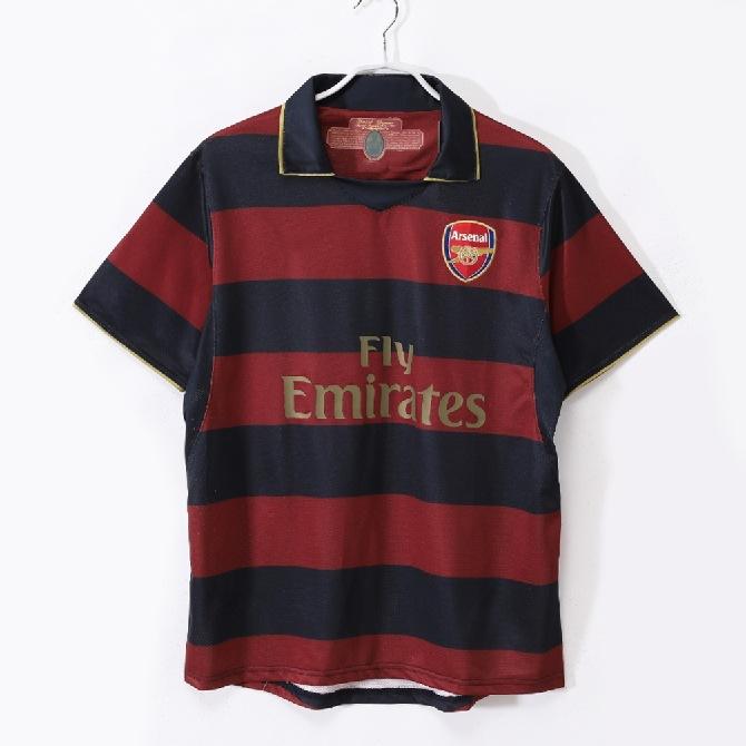 Popular retro Barcelona breathable jersey wholesale short-sleeved t-shirt men and women of the same football jersey can be approved on behalf of