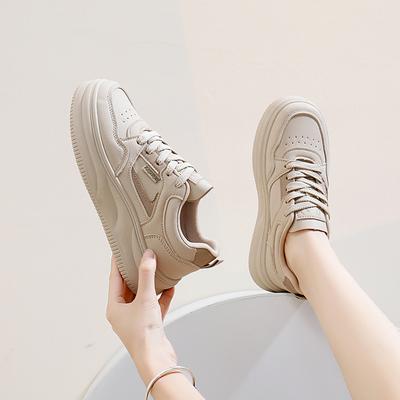 2025 весна маленькие белые туфли новая корейская версия ins студентки платформа увеличение высоты спортивные кеды повседневная уличная съемка SH106