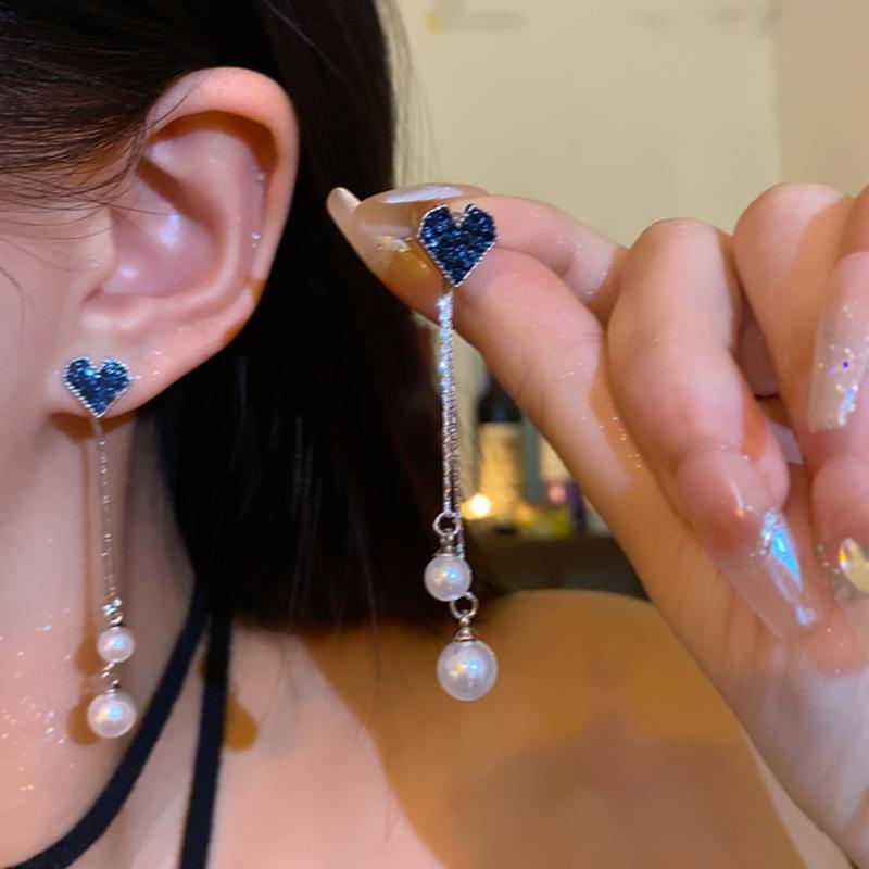 Blue sparkling diamond series cloud love earrings women's high-end temperament pearl long fringed stud earrings