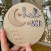 Hello World Newborn Sign Moon Stars Design Wooden Birth Announcement Board Baby Name Plaque Newborn Welcome Sign for Nursery Decor Baby Shower Gift
