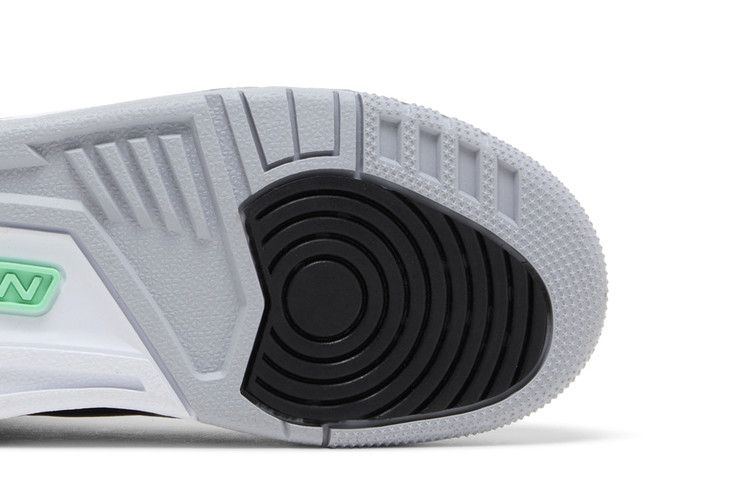 Jordan 3 Ретро Зеленое Свечение (GS)