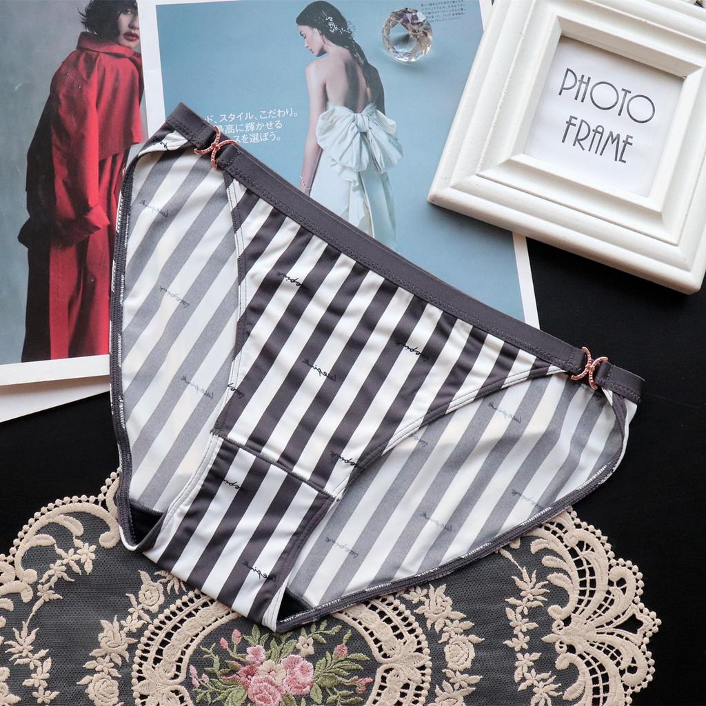 Women's Underwear Panties Printed Sexy Low-rise Panties Women's Ice Silk Breathable Briefs for Women