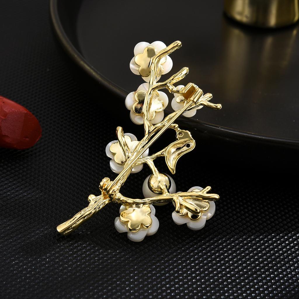 Senior Brooches Flower Leaf Brooch Pins for Women Suit Pendant Fashion Brooches Jewelry