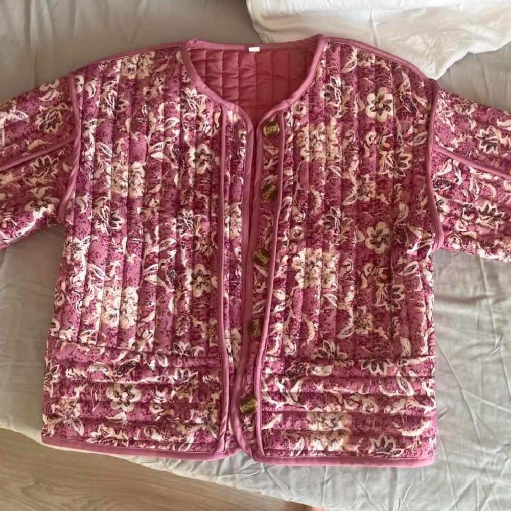 VAYLA Шикарные женские хлопковые куртки с цветочным принтом Элегантные однобортные куртки с воротником-стойкой Повседневные пальто Осень Зима Женская стеганая верхняя одежда