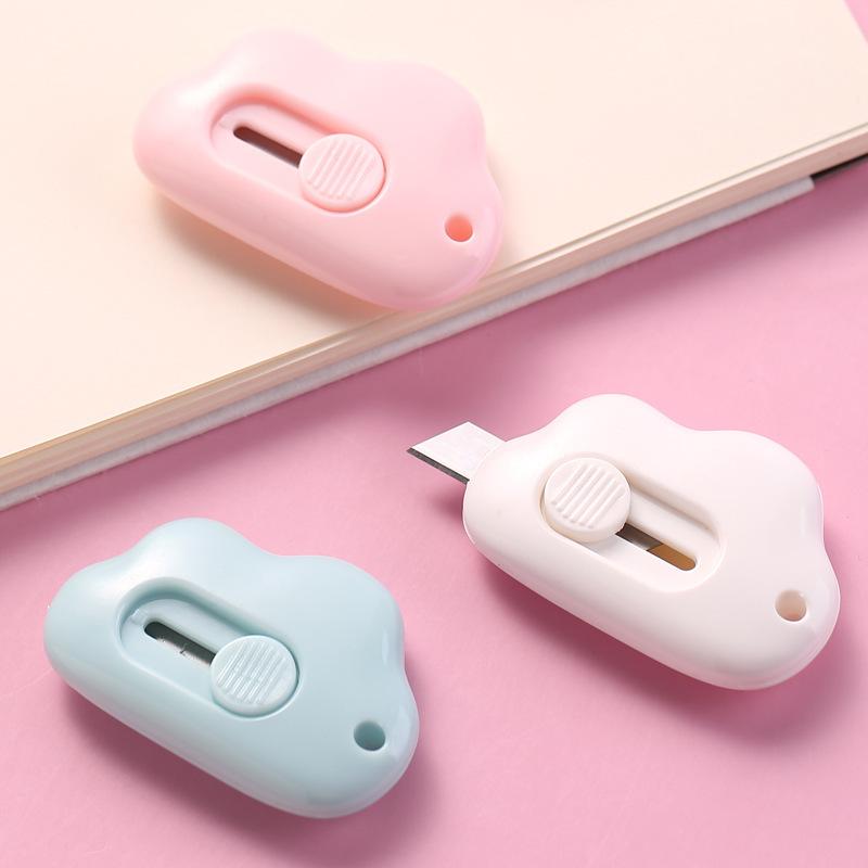 Kawaii Clouds Lightweight Utility Knife Unpack Express Unboxing Artifact Student School Learning Office Supplies