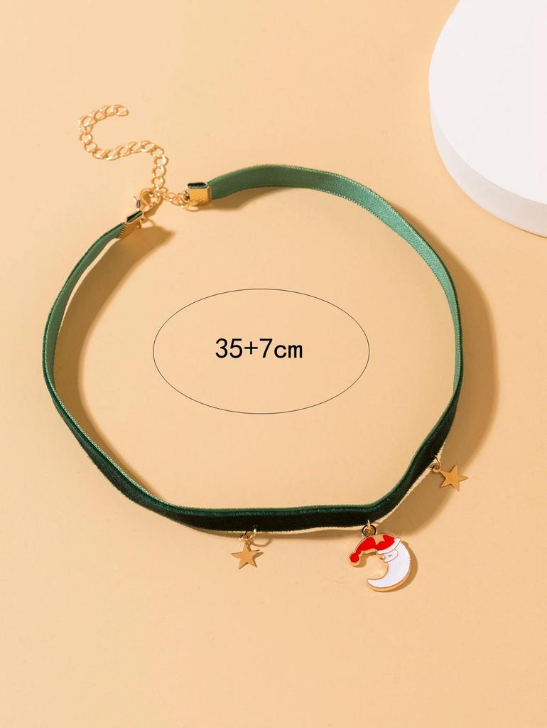 European-American Minimalist Christmas Necklace with Red Velvet Santa Gloves Pendant