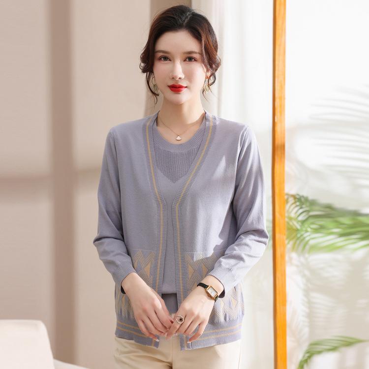 Мамина мода осенняя одежда для людей среднего и пожилого возраста тонкие и двухпредметные футболки с коротким рукавом большого размера.