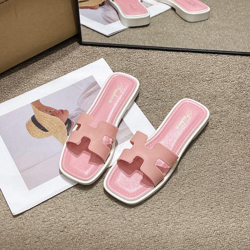Летние шлепанцы в корейском стиле с квадратным носком для женщин и детей: Модные уличные пляжные сандалии