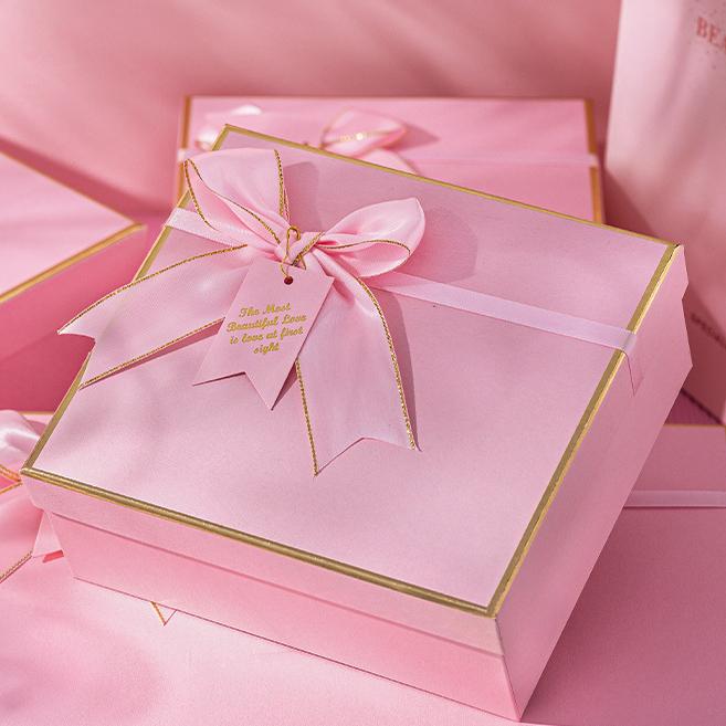 Woman Brooch, Versatile In Japan and South Korea, Colorful Oil Dripping Butterfly Brooch, New Animal Brooch Birthday Gift