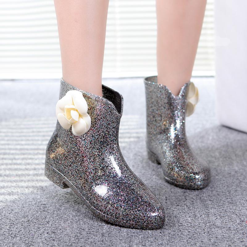 Короткие женские дождевые сапоги Весенние и осенние дождевые сапоги Низкие сапоги с бантом Водонепроницаемая обувь для белых воротничков Резиновые бахилы