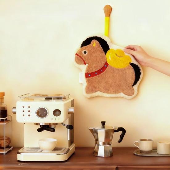 Милое полотенце для рук с лошадью Впитывающее быстросохнущее полотенце для рук с петлей для подвешивания Дизайн с счастливой лошадью Полотенце для ванной комнаты кухни Новогодний декор