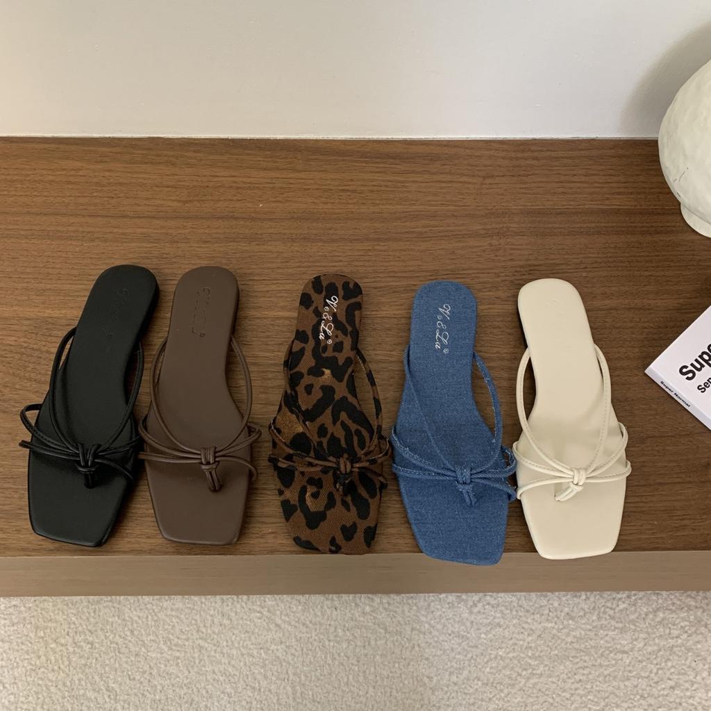 2025 Spring and Autumn New Fashion Versatile High-end Temperament Toe Cool Slippers Fairy Shoes Outside French Style