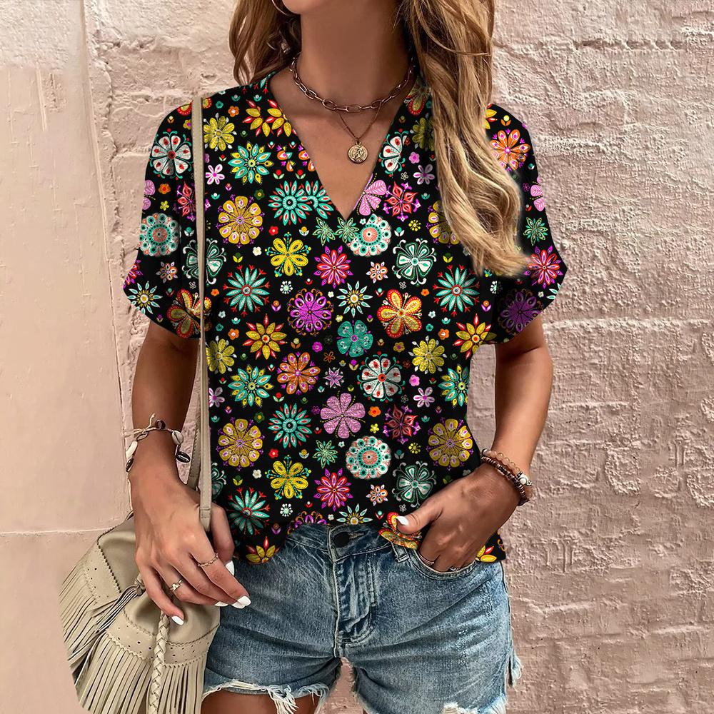 Retro Print Women's T Shirt Classic Floral Tees For Ladies Summer V-Neck Short Sleeve Tops Female Oversized Clothes Daily Blouse