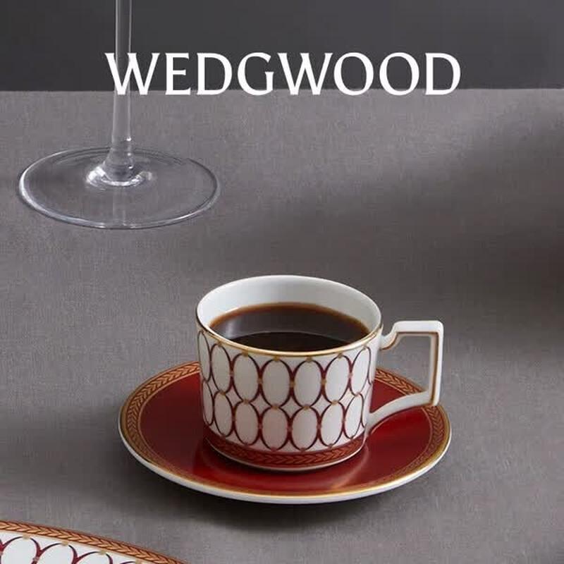 Wedgwood Набор из красной чашки и блюдца с позолотой «Золотой век»