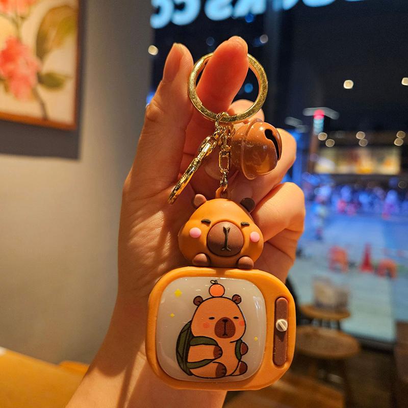Мультяшный милый телевизор с капибарой и подсветкой, креативные забавные животные, брелок для ключей, автомобильный брелок, рюкзак, кулон для детей, ювелирный подарок