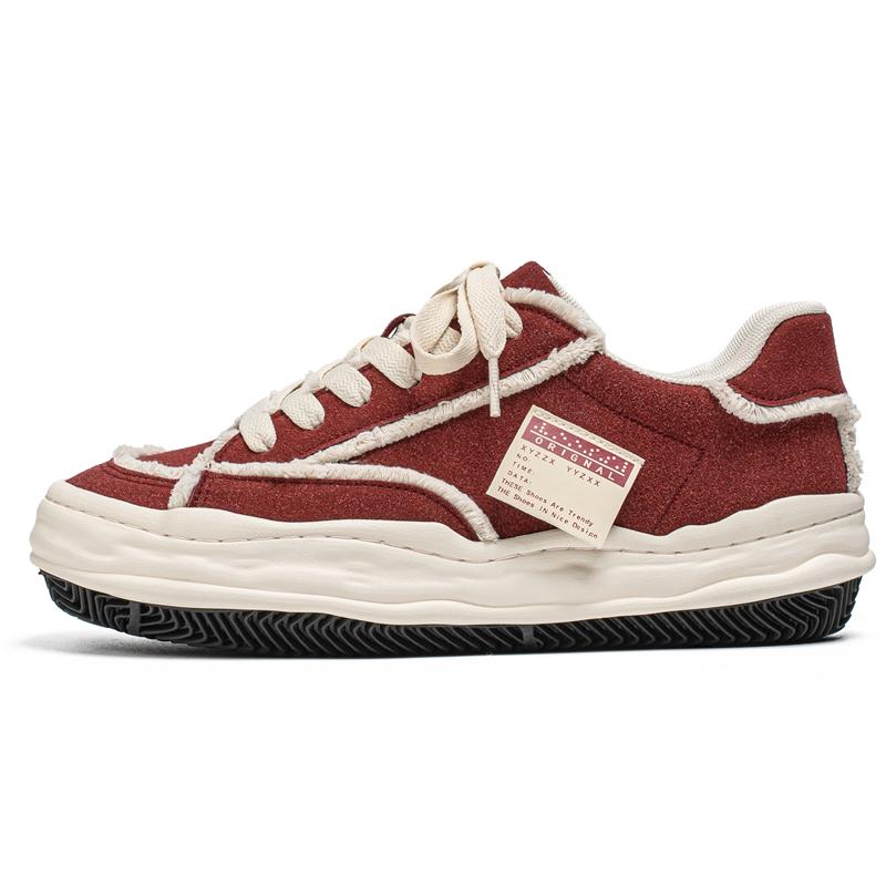 Fashion Suede Leather Mens Sneakers Fashion Trend Casual Shoes Leisure Walking Casual Shoes Outdoor Skateboard Footwear Tenis Masculino