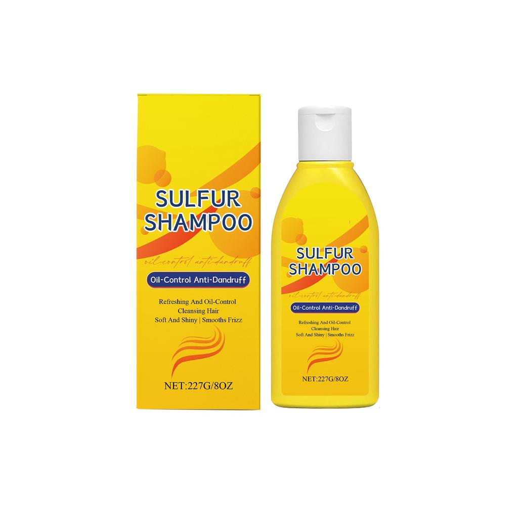 Шампунь против перхоти Sulphur Oil Control мягко очищает волосы и улучшает состояние сухих и вьющихся волос